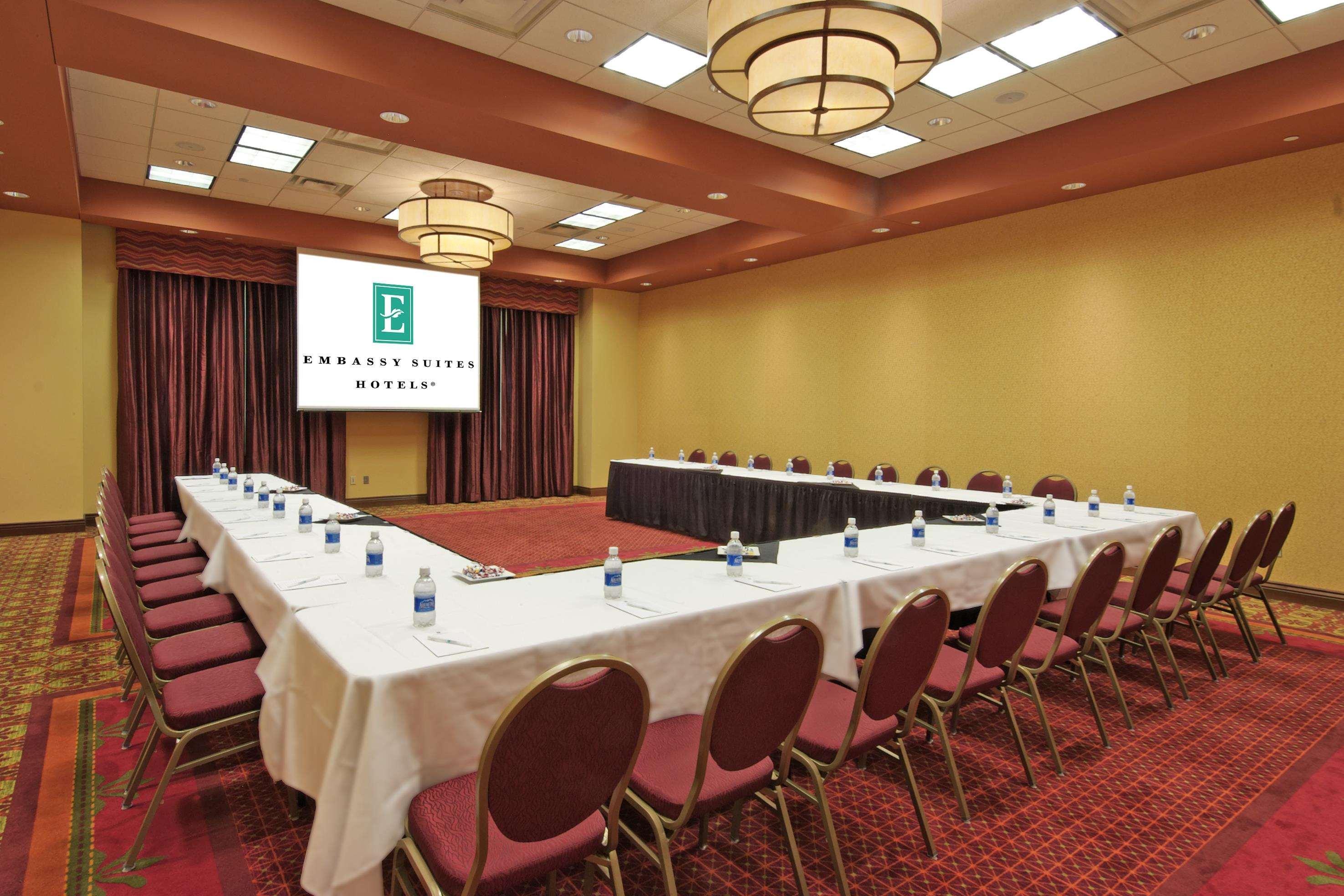 Embassy Suites Omaha- La Vista/ Hotel & Conference Center Dış mekan fotoğraf