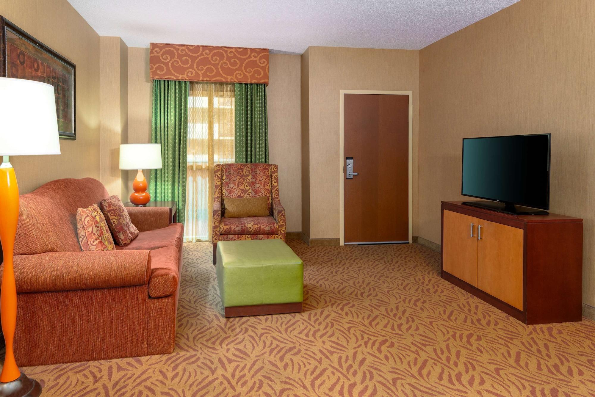 Embassy Suites Omaha- La Vista/ Hotel & Conference Center Dış mekan fotoğraf