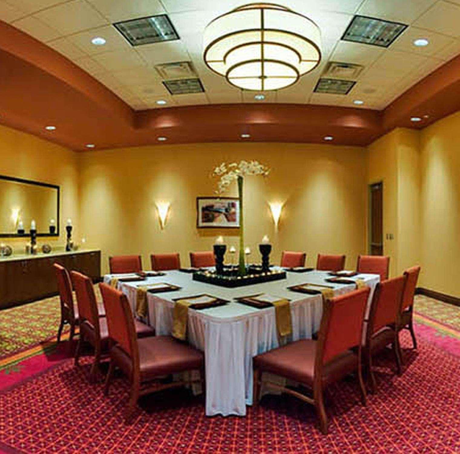 Embassy Suites Omaha- La Vista/ Hotel & Conference Center Konforlar fotoğraf