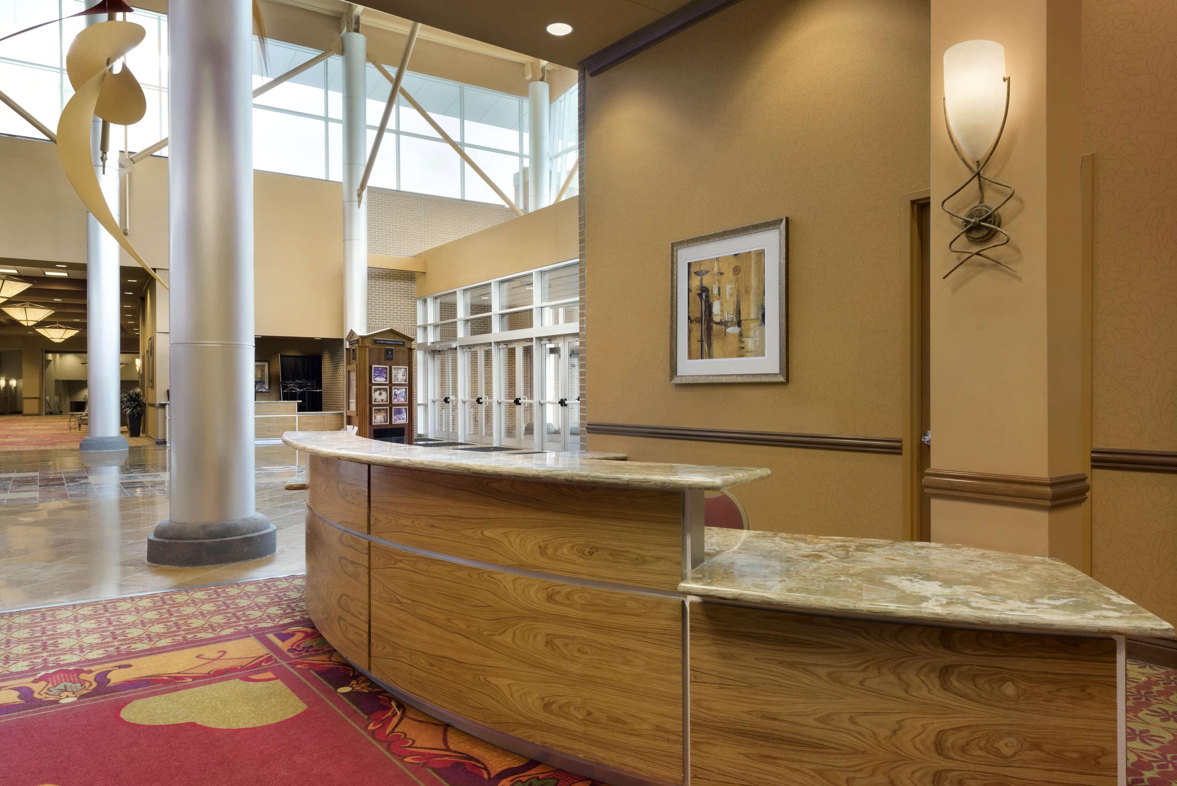 Embassy Suites Omaha- La Vista/ Hotel & Conference Center Dış mekan fotoğraf