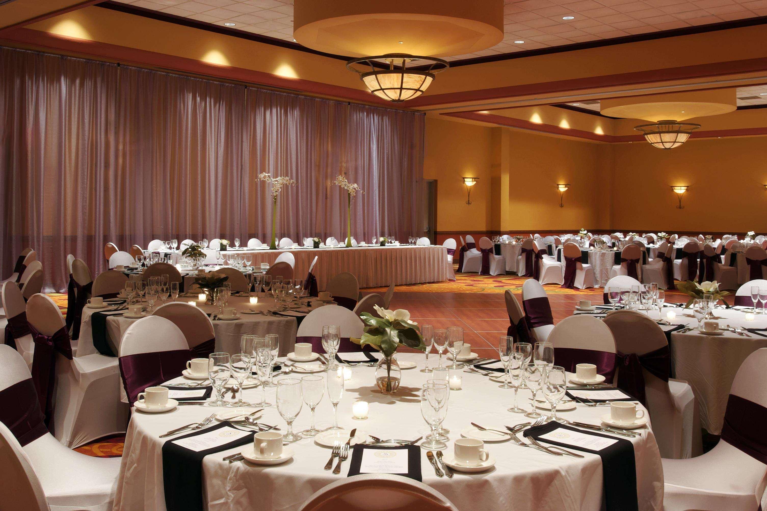 Embassy Suites Omaha- La Vista/ Hotel & Conference Center Dış mekan fotoğraf