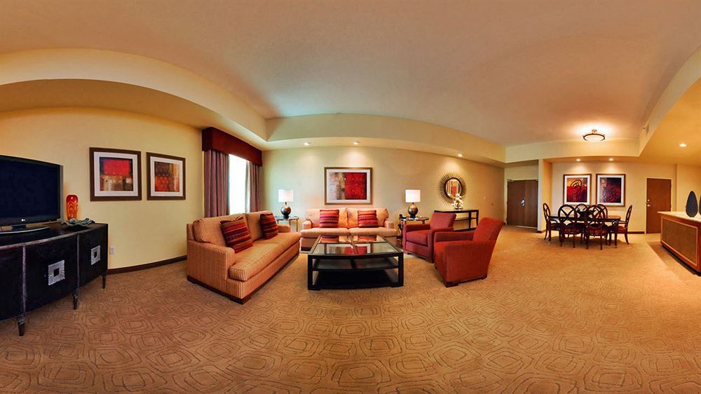 Embassy Suites Omaha- La Vista/ Hotel & Conference Center Dış mekan fotoğraf